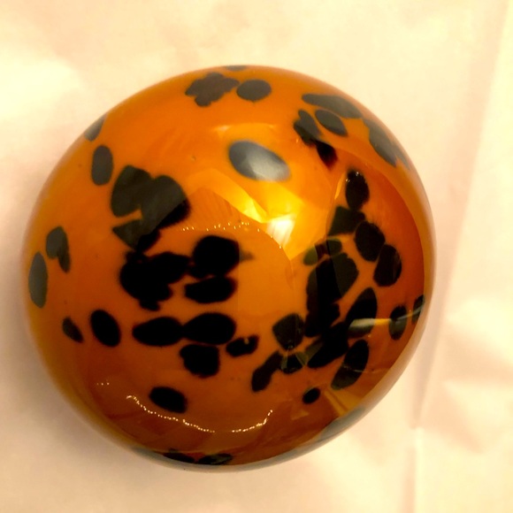 Hand Blown Animal Print Leopard/Cheetah/Tortoise Art Glass Crystal Paper Weight. - Picture 11 of 13